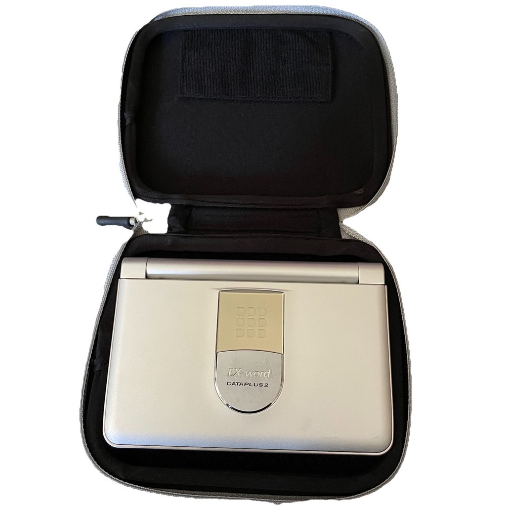 CASIO Japanese Electronic Dictionary Ex-word XD-ST6200 Data Plus 2