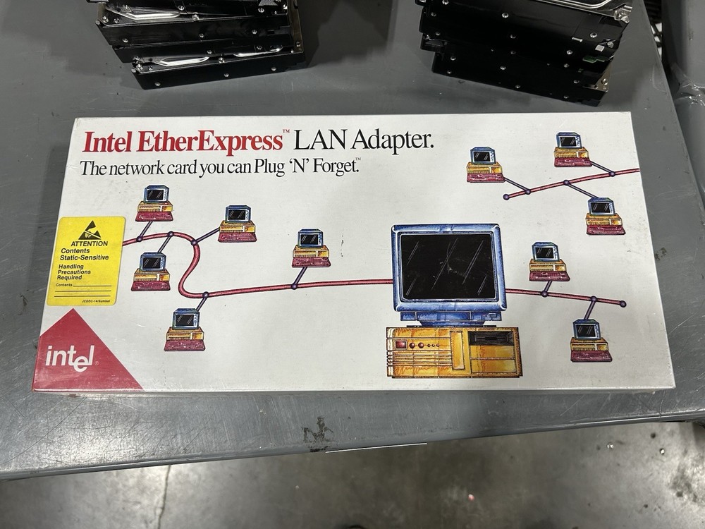 Vintage Intel EtherExpress32 Full Length EISA Ethernet Card - SEALED