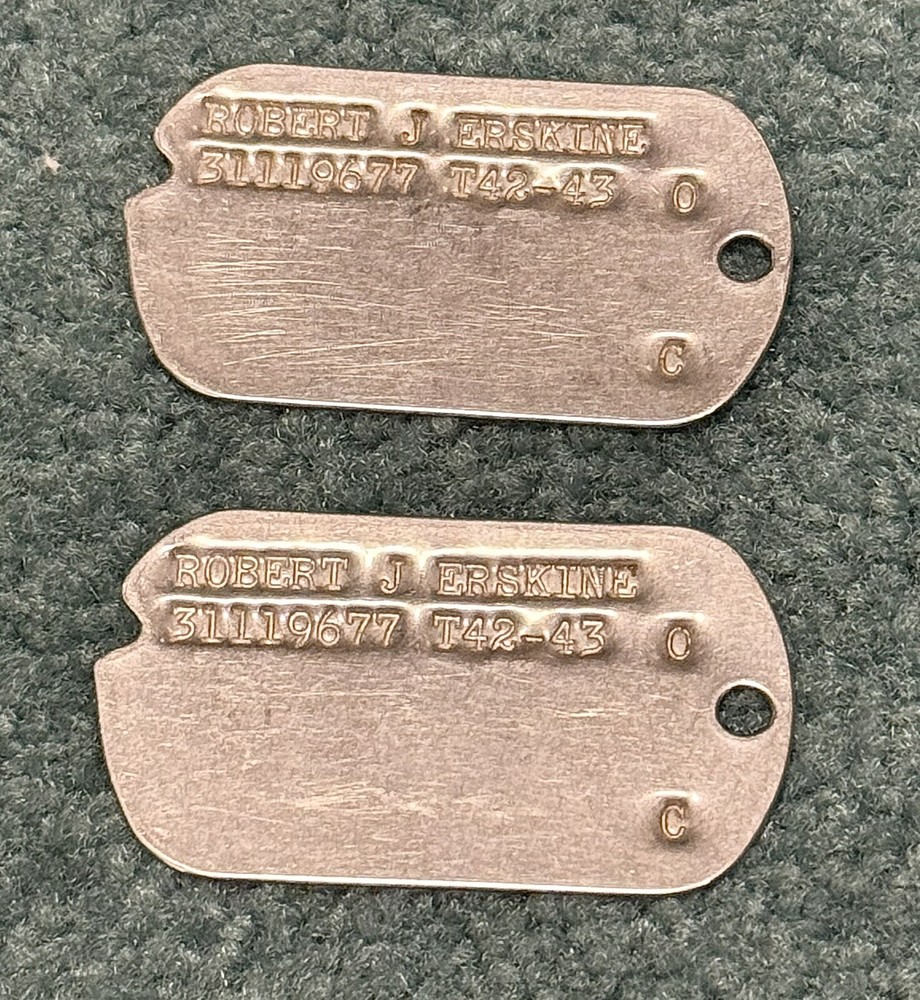 Original Pair Of WWII US Army Dog Tags T-42 43