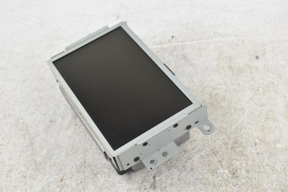 2015 Ford Escape 8 Screen Display OEM Used - Reprogramming Required