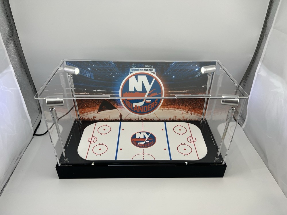 New York Islanders Custom 2-3 Card PSA Display Case W/ LED Lights