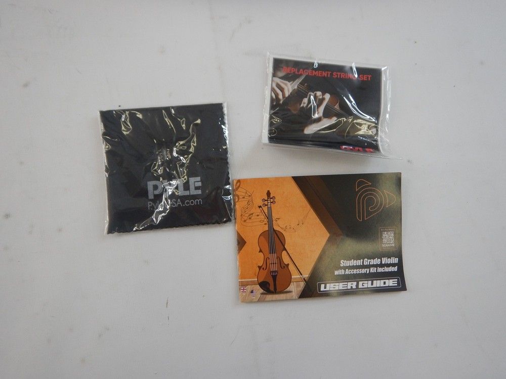 Pyle 1/4 Size Beginner Violin Starter Kit