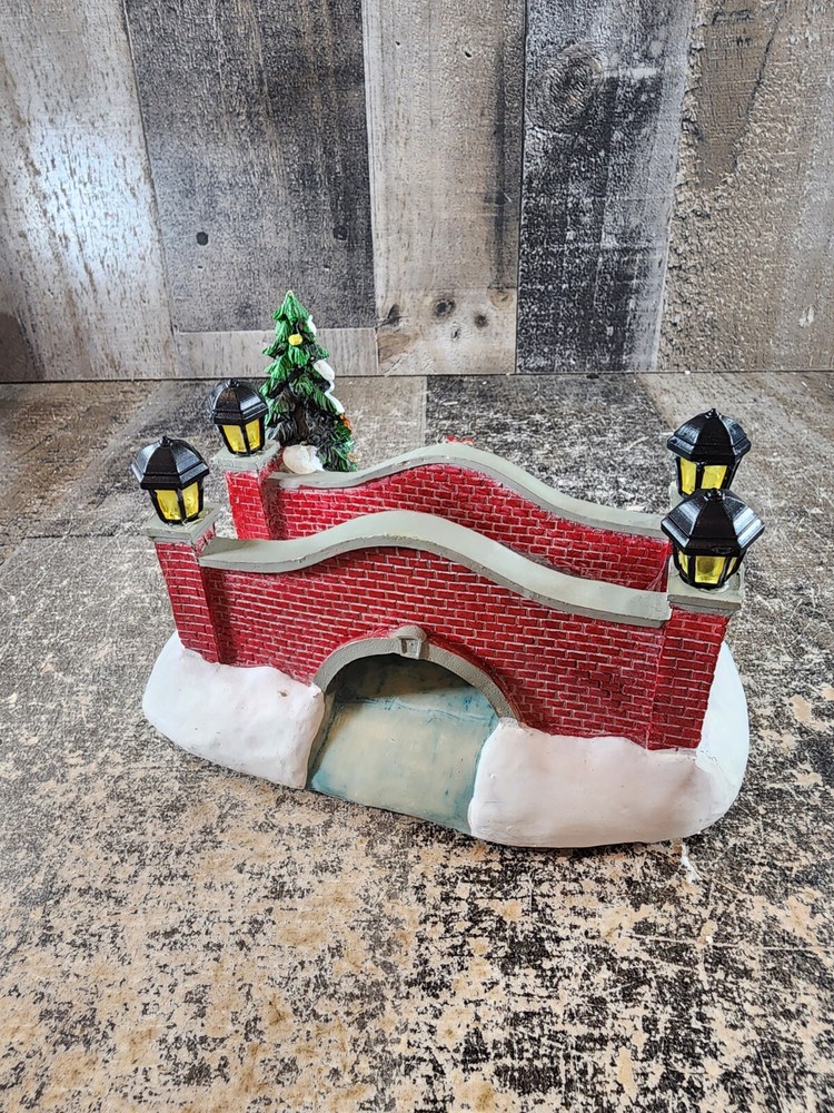 Holiday Time Lighted Bridge W/Box
