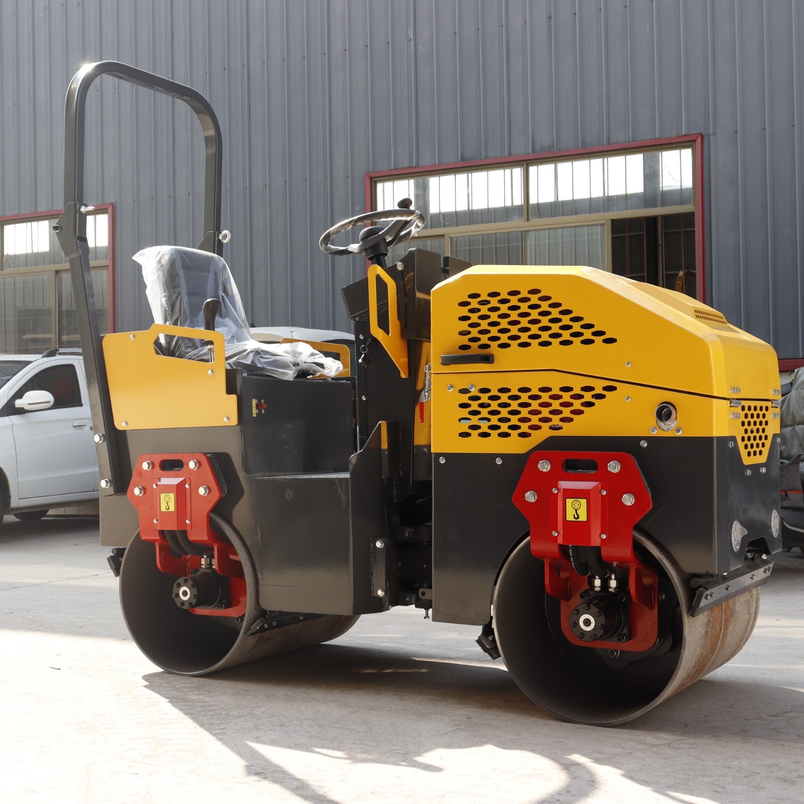 Gasoline Engine Soil Asphalt Double Drum 1ton Roller Road Roller Compactor