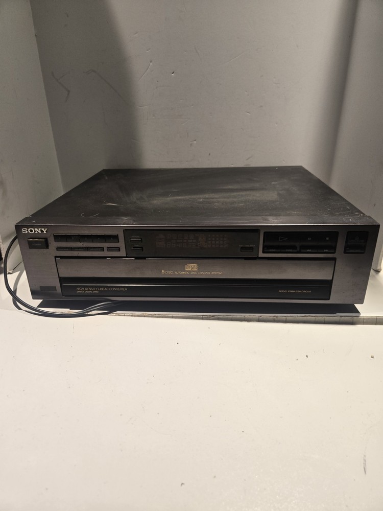 EXCELLENT Sony CDP-C331 Compact 5 Disk CD Changer Player. Tested and Working.