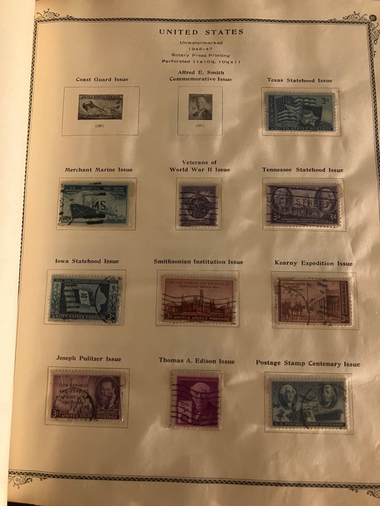 Vintage Scott The American Album For United States Stamps 1954 Ed. 136 stamps