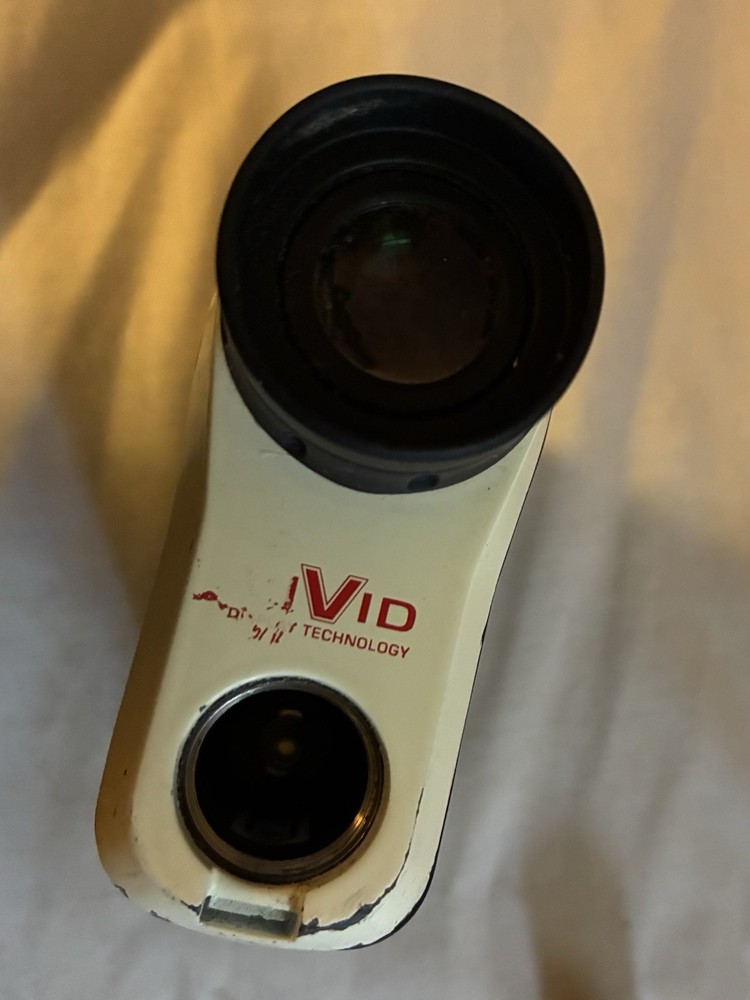 Bushnell Tour Z6 Golf Laser Rangefinder