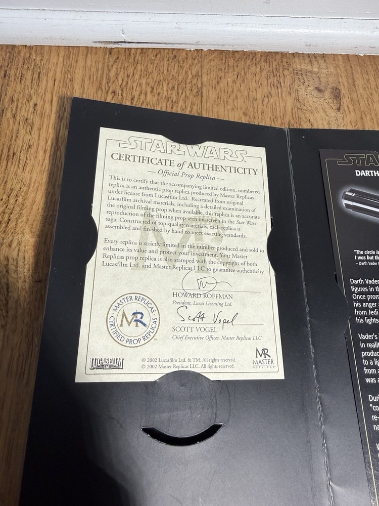 Darth Vader Lightsaber Master Replicas 669/7500