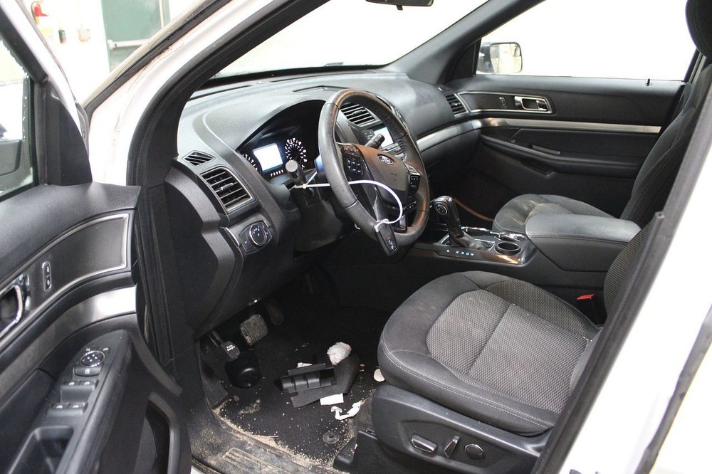 2018 Ford Explorer Info-GPS-TV Display Screen 2968432