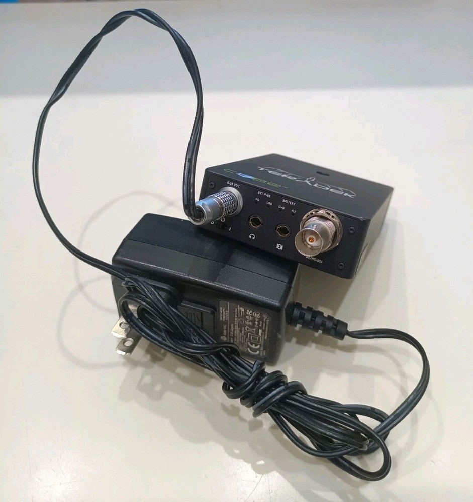 Teradek Cube-305 HD-SDI/HDSDI Decoder with AC Adapter