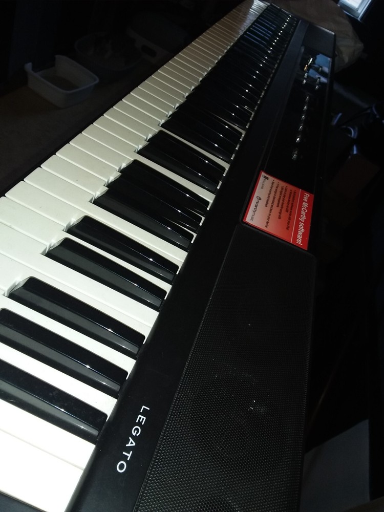 Williams Legato 88-Key Digital Piano