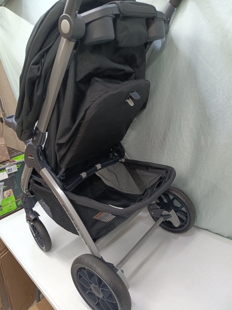 Chicco Bravo Standard Stroller Gray/Black Single Seat Folding Adjustable Handles