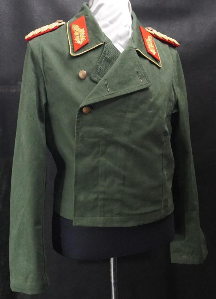 Army generals wrap style field jacket. Cotton. Large (US42-43)