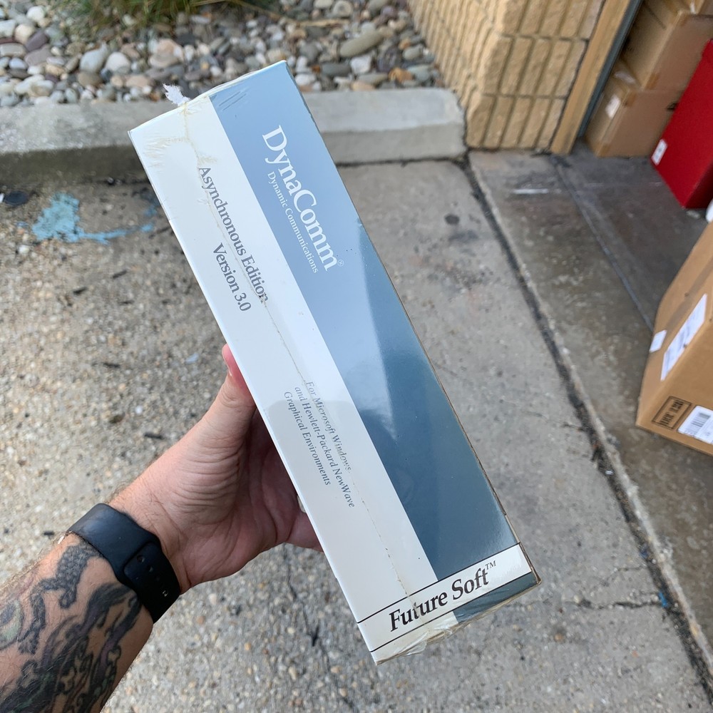 DynaComm Asynchronous Edition Version 3.0 - PC BIG Box Future Soft NEW / SEALED