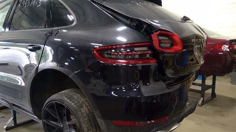 2017 Macan Display,With Control Panel Sku#2999663