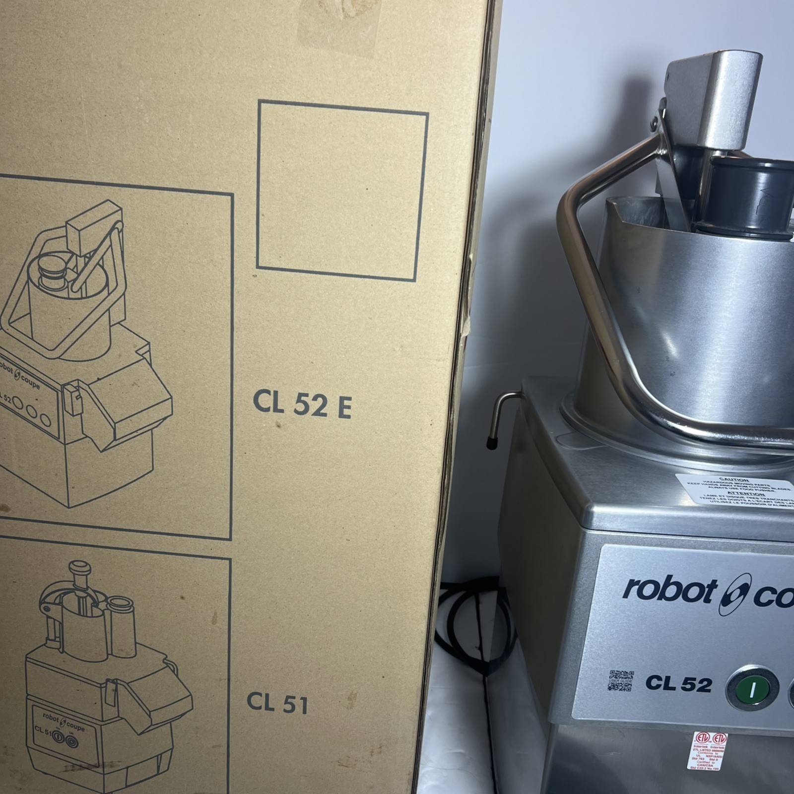 Robot Coupe CL 52 E Series E Continuous Feed Vegetable / Food Processor W/ Discs