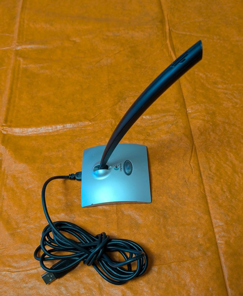 Logitech USB Desktop Microphone Plug and Play. Tested Works