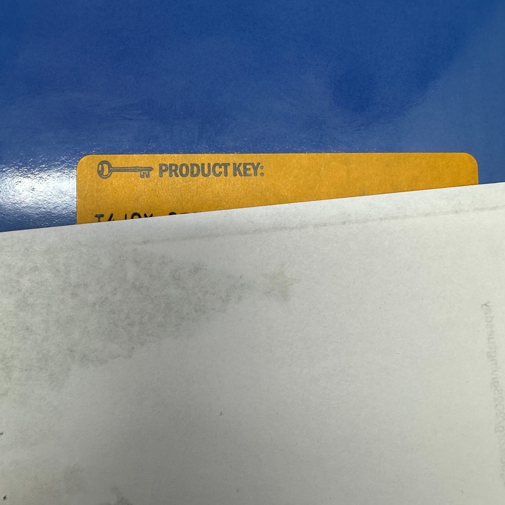 Microsoft Windows XP Professional Upgrade w/Product Key CD Version 2002