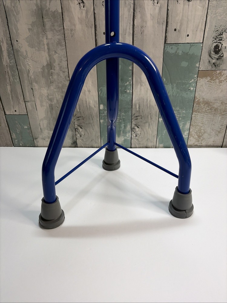 WalkEasy Pediatric Tripod Cane