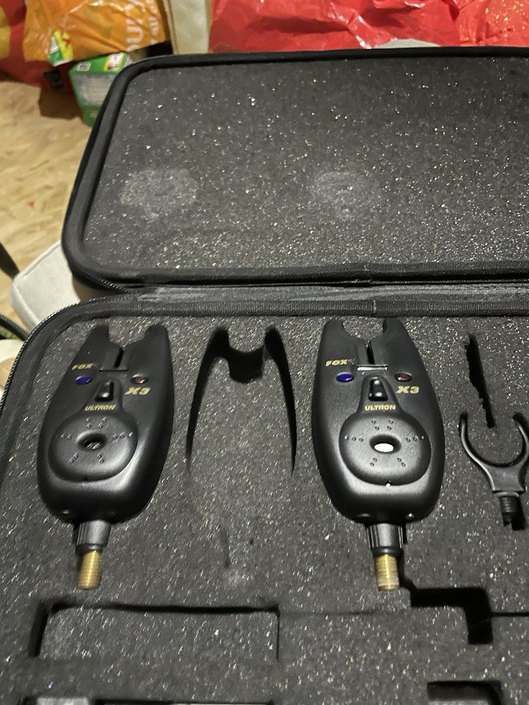 Fox Ultron X3 Alarms
