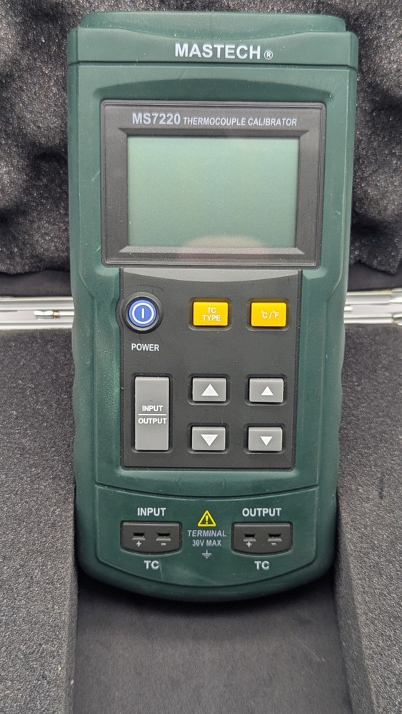 Mastech MS7220 Thermocouple Calibrator Simulate PRE OWNED WITH CASE