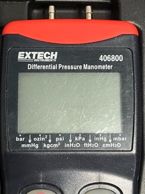 Extech Instruments Differential Pressure Manometer with Hard Case Manual 406800