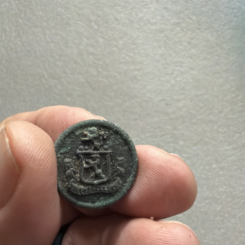 Old Dug Buttons
