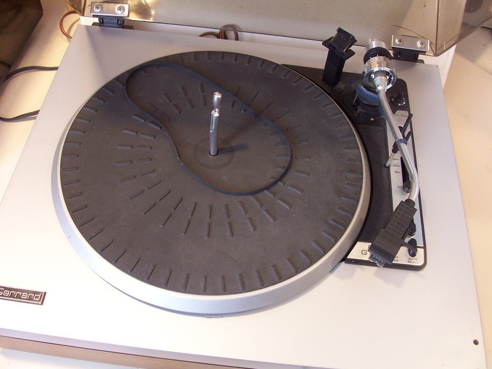 Garrard GT12 Turntable