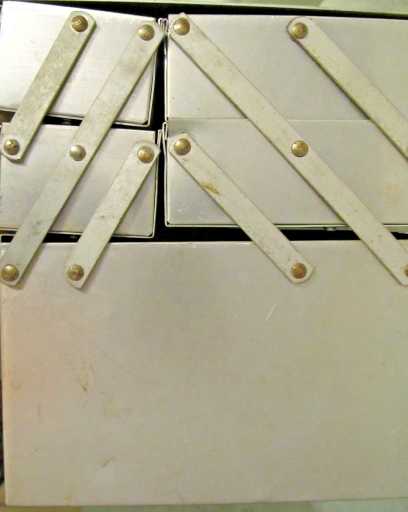 Vintage X-Long Aluminum toolbox