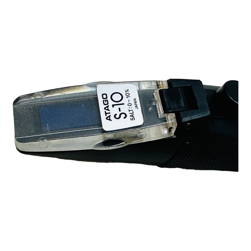 ATAGO S-10 HAND REFRACTOMETER SALT 0~10%