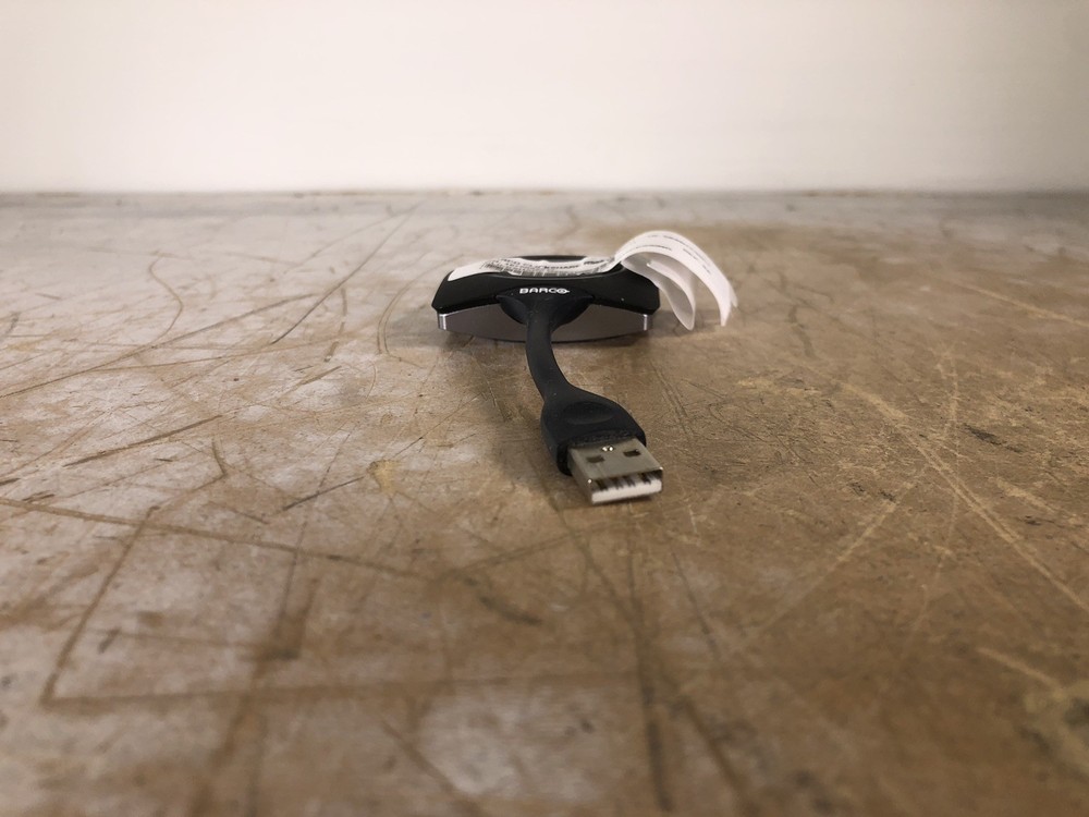 BARCO CLICKSHARE R9861500D01 WIRELESS BUTTON FOR PRESENTATION SYSTEM