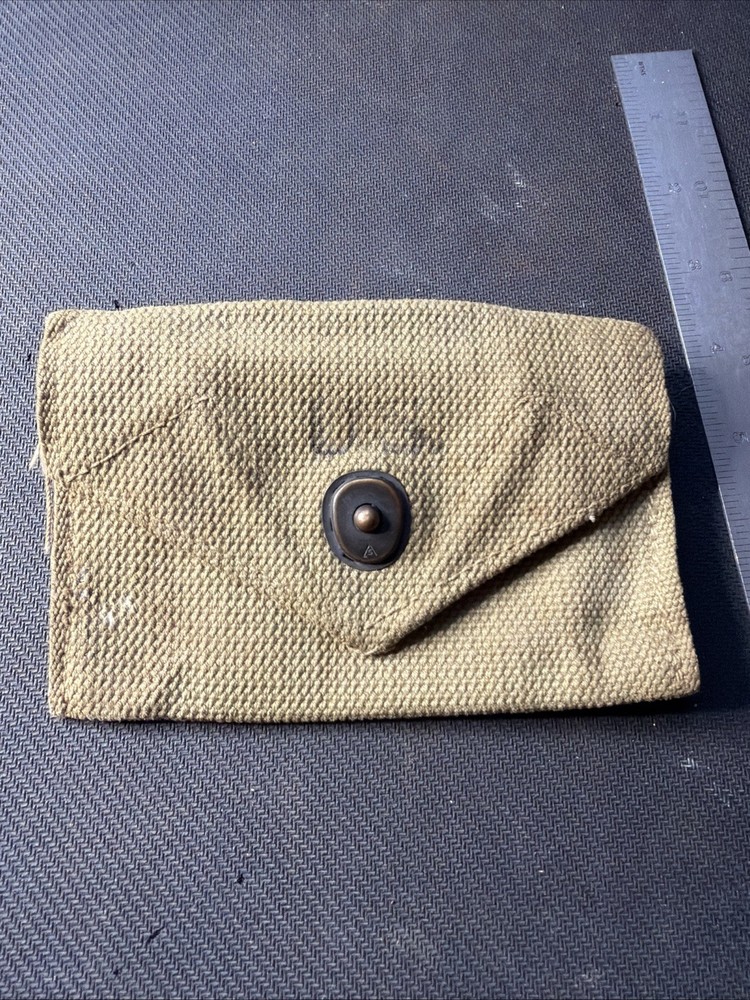WWII/2 US Army khaki first aid dress pouch Hoff MFG Co 1943