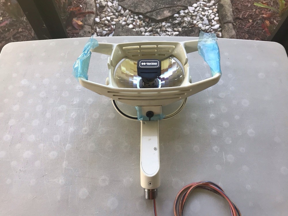 HELTHCO Dental Light