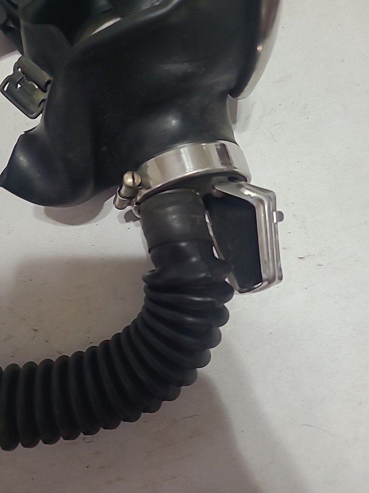 MSA ammonia gas mask