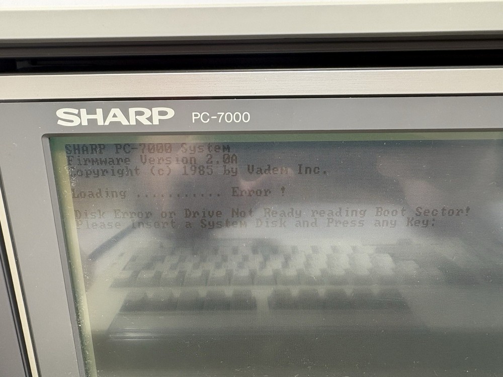 SHARP ELECTRONICS PC-7000 PERSONAL COMPUTER