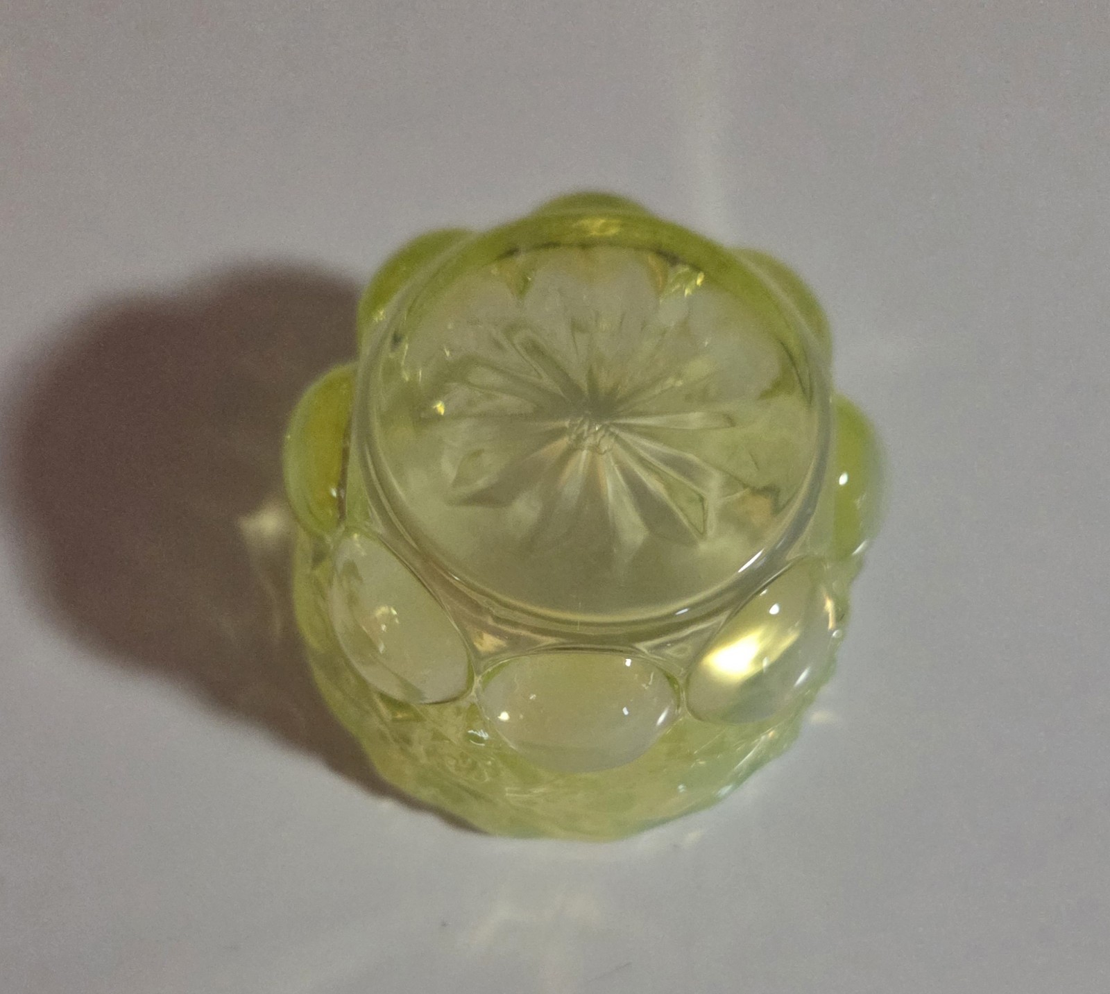 Mosser Opalescent Vaseline Yellow Eye Winker Salt Cellar~Rare Find~GLOWS~