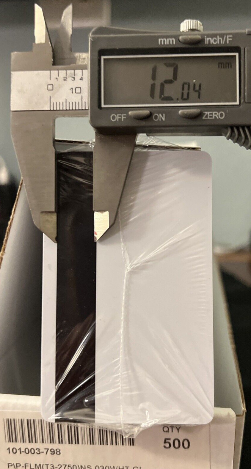 500 pack Blank White PVC Cards, CR80, 30 mil 3 Track HiCo Magnetic Stripe