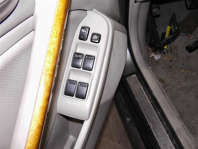 04 INFINITI G35 SCREEN NAVIGATION DVD PLAYER