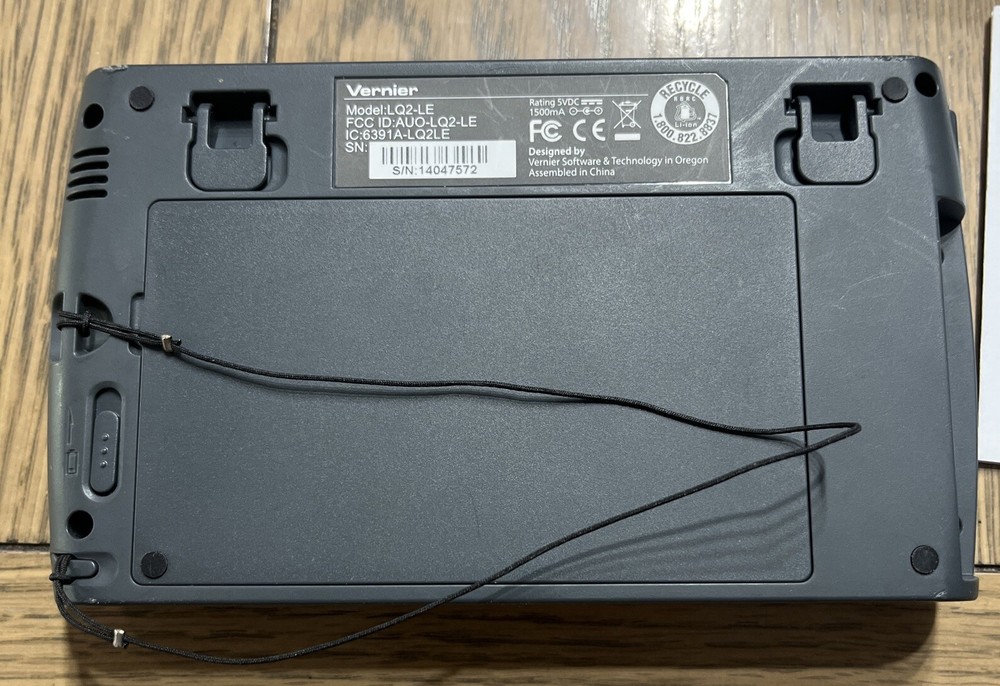 Vernier LabQuest 2 Data Logger LQ2-LE AC adapter In Box