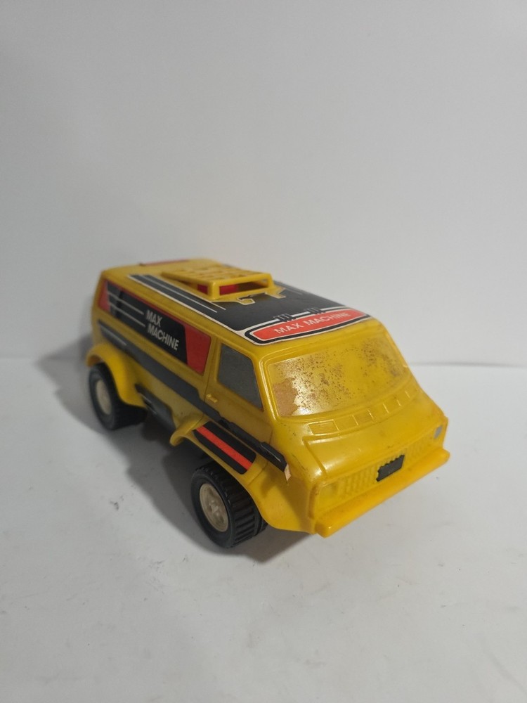 Vintage 1978 Scharper Max Machine Remote Control Van 8” long no controller