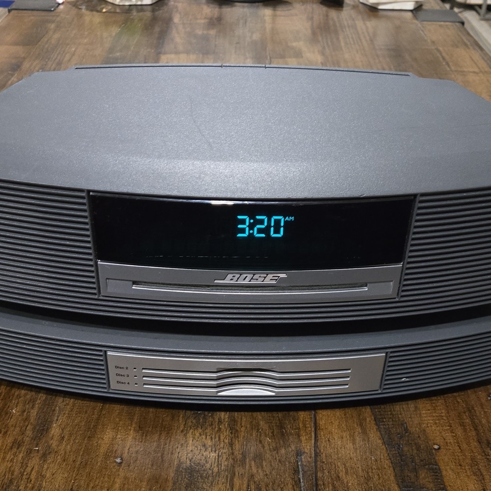 Bose Wave Music System with CD Changer AM/FM Clock Gray CD Player