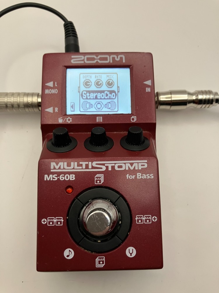 ZOOM MS-60B Multi-effector for bass Multistomp Japan Used