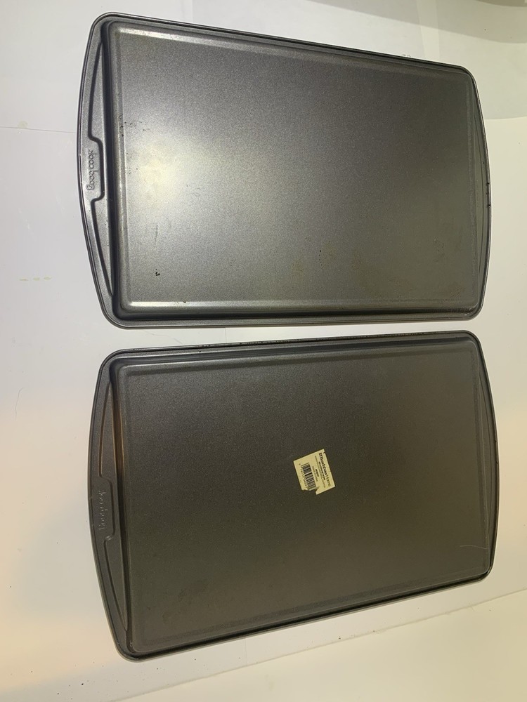 2 Ea. Good Cook 15” X 9” Cookie Sheets Pre-owned