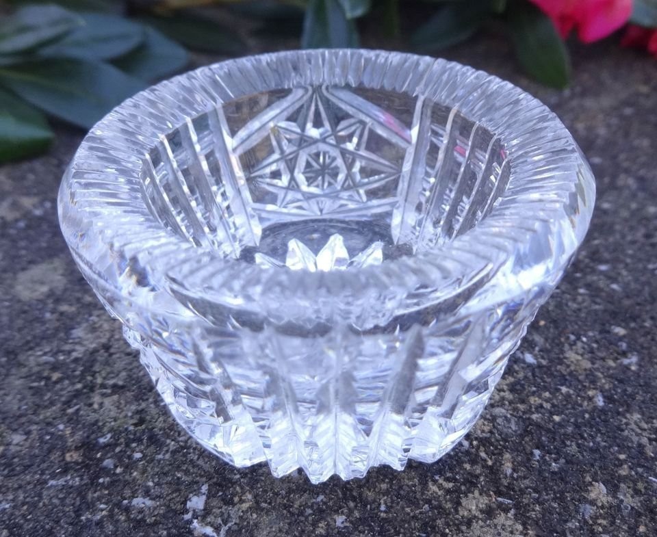 Small, Heavy Crystal Open Salt Dip, Cellar, Dish!