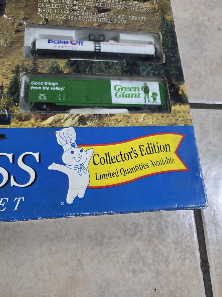 IHC HO - Pillsbury Express Train Set
