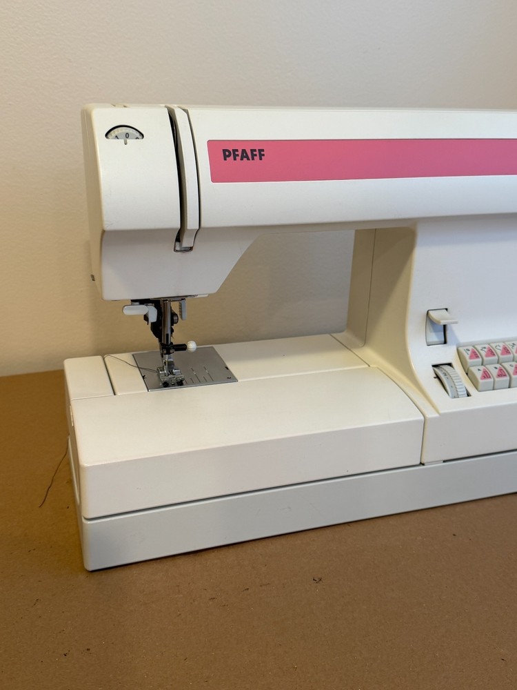 PFAFF tipmatic 6120 sewing machine