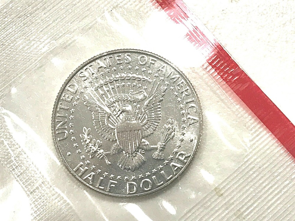 2002 D KENNEDY HALF Choice Unc in Mint Cello
