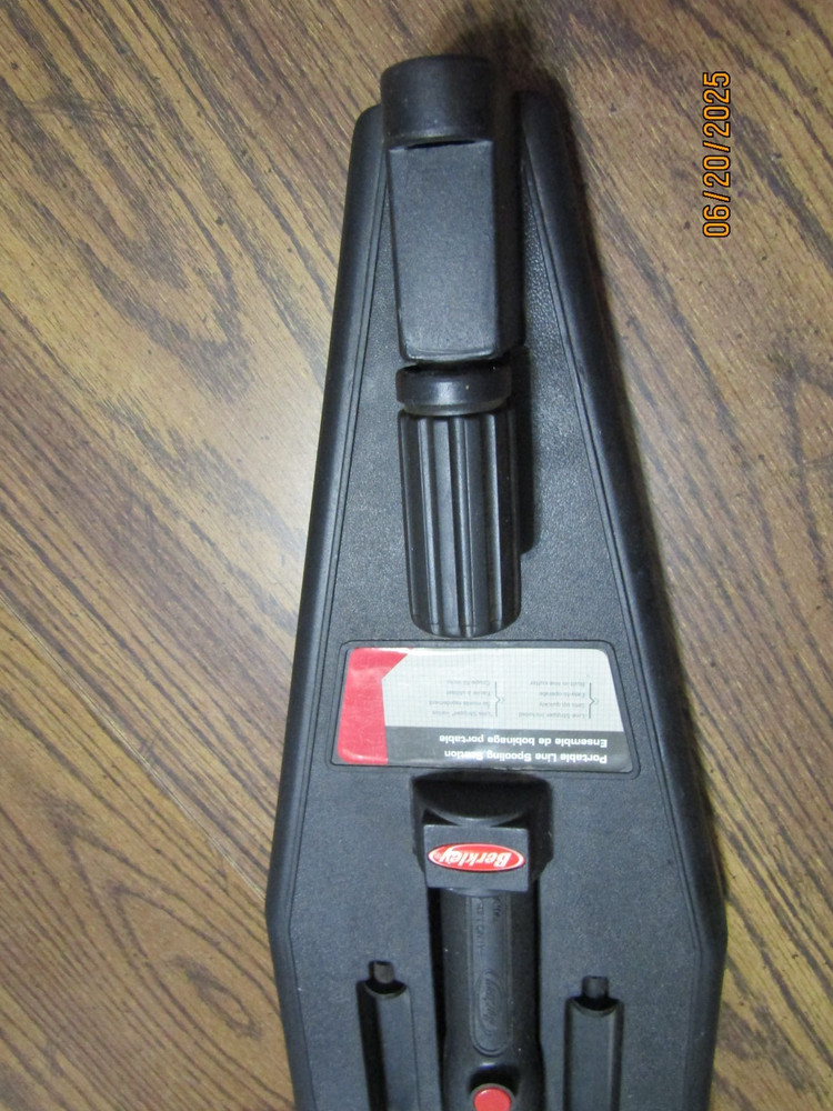PREOWNED BERKLEY PORTABLE LINE SPOOLING STATION