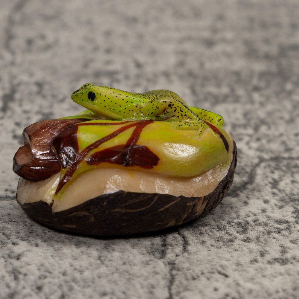 Green Frog Tagua Carving