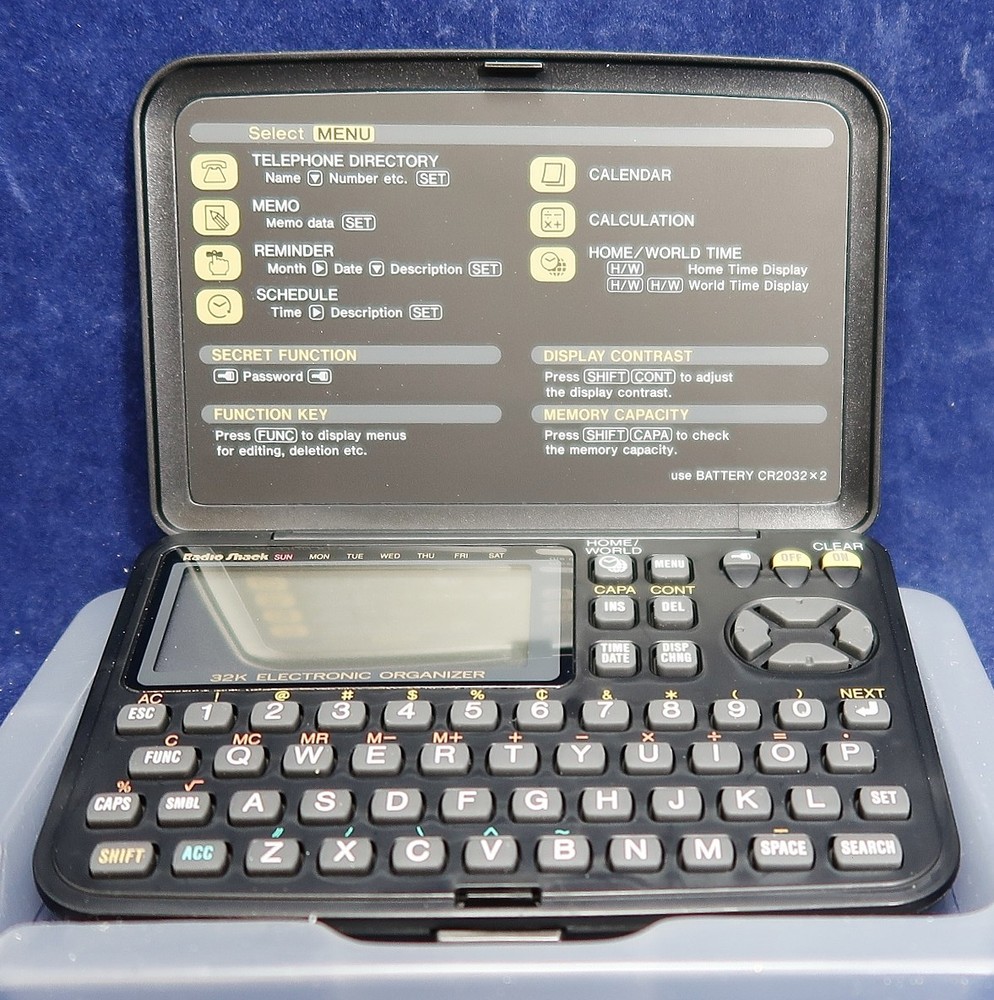Radio Shack EC-357 32K Memory Electronic Organizer with Box & Manual Working